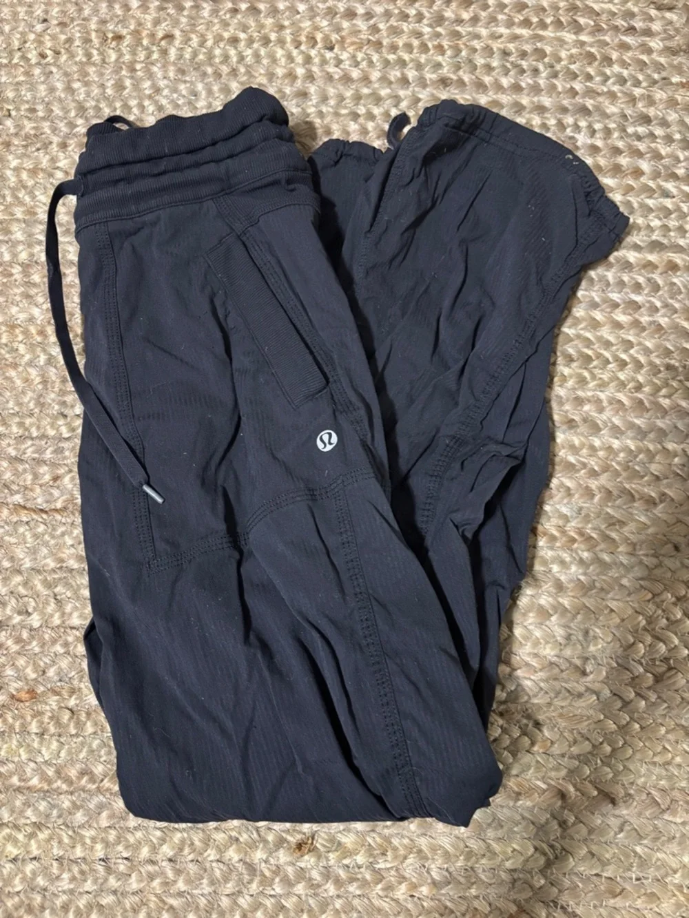 Lululemon Dance Studio Jogger Full Length Black Size 2 Lightweight Athleisure